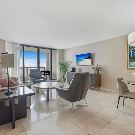 High Rise Comfort With Balcony Doral Exterior foto