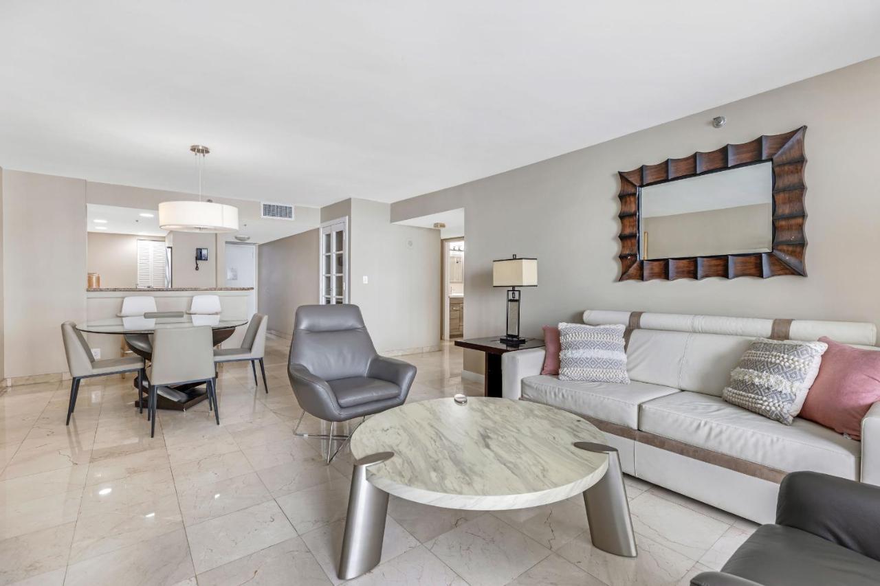 High Rise Comfort With Balcony Doral Exterior foto