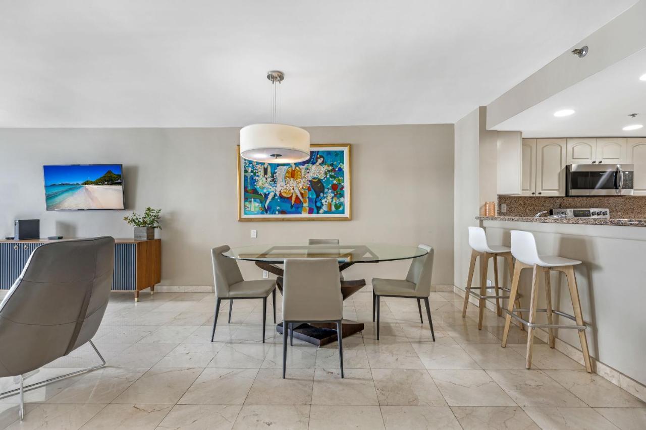 High Rise Comfort With Balcony Doral Exterior foto