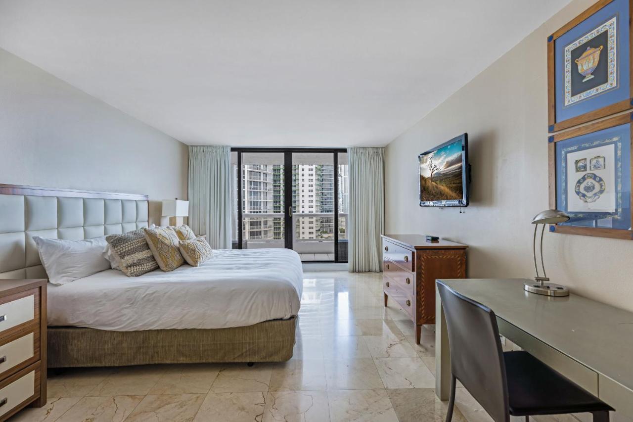 High Rise Comfort With Balcony Doral Exterior foto